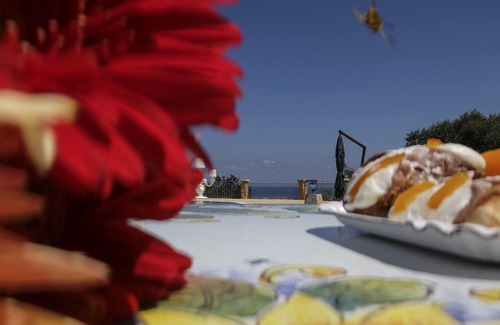 Lascari Apartment | Agriturismo Le Terrazze sul Tirreno, two rooms apartment with sea view