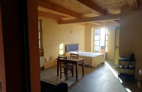 Roddi House | Agriturismo Cascina Palazzo