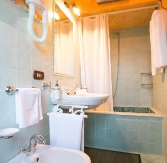 Pineto House | Agriturismo Col Morino