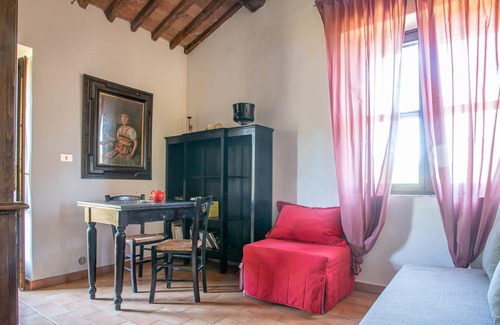 Pescia Fiorentina Other | Agriturismo 'Del Fontino' with Garden & Wi-Fi
