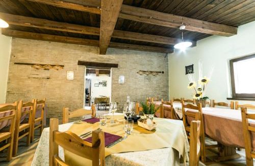 Monte San Pietrangeli House | Agriturismo Fonte Carella