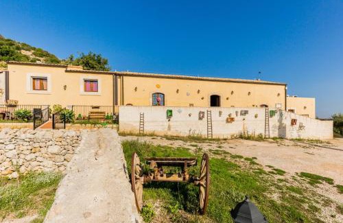 Avola House | Agriturismo Monte Criscione