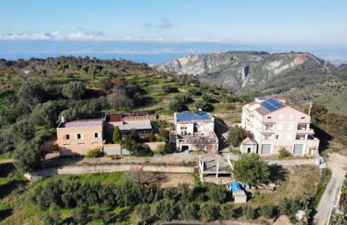 Reggio Calabria Other | Agriturismo Sant'Anna Ortì in oliveta biologica con vista sullo Stretto di Messina