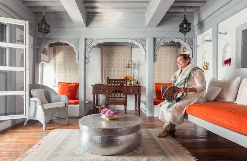 Kasrawad Hotel | Ahilya Fort