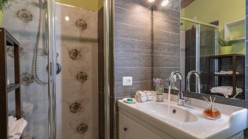 SantʼAndrea di Compito Villa | Ai Due Cuori 4, Emma Villas