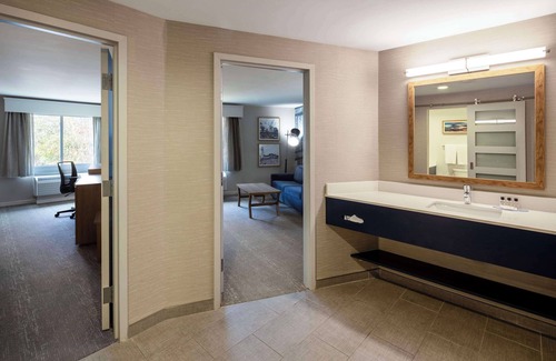 West Yarmouth Hotel | Aiden by Best Western Cape Cod - West Yarmouth
