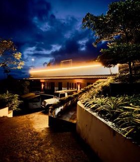 Udumbanchola House | Aidensfarmstay