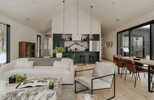Narrowsburg House | Aigle Noir: Stunning Cabin w/Delaware River Views
