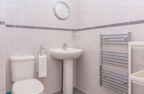 Troon Apartment | Ailsa Retreat