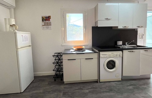 Moriani-Plage Apartment | Air-conditioned studio near the sea with parking in Moriani Plage