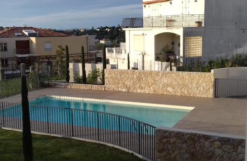 Saint Antoine House | Air-conditioned apartment with pool garage in a luxury residence