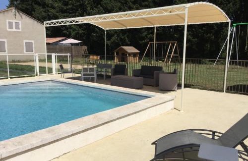 Fontvieille House | air-conditioned family house with fenced pool in fontvieille in the alpilles, sleeps 8
