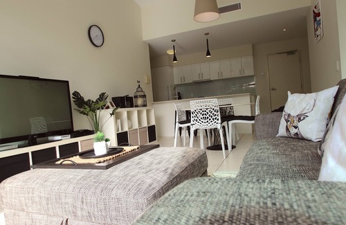 Woorim House | Air Conditioned, Nepresso and Wine