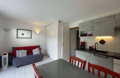 Salavas House | Air-conditioned T3 house with pool, pets allowed, parking
