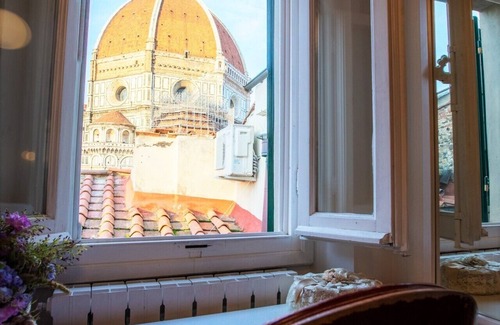 Duomo Apartment | Air conditioned TopTerracePenthouse with Lift and amazing Views over the Dome