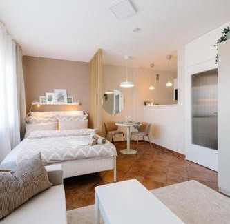 Unterrath Apartment | Air & Fair Apartment