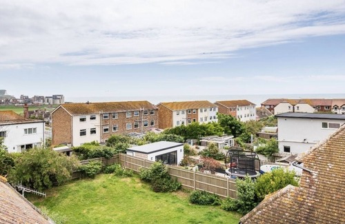 Seaford House | Airbnb by the Sea - Private Room