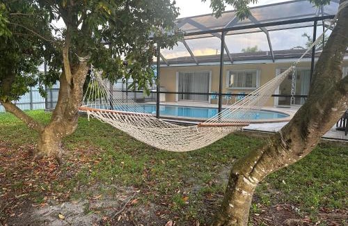 West Perrine House | Airbnb rental