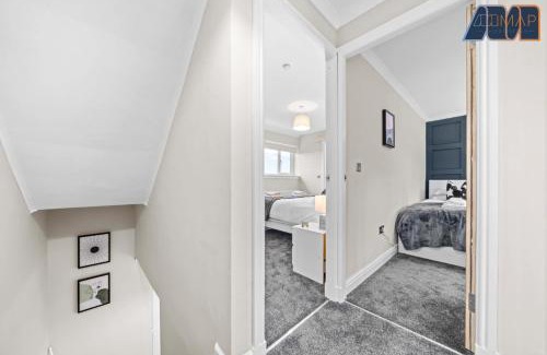 Airdrie Apartment | Airdrie 2 bed Near Hospital