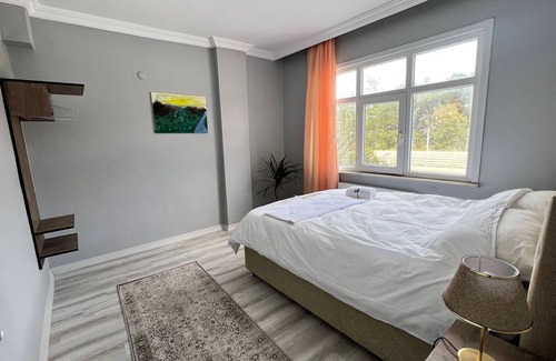 Arnavutkoy Hotel | Airport Forest Room