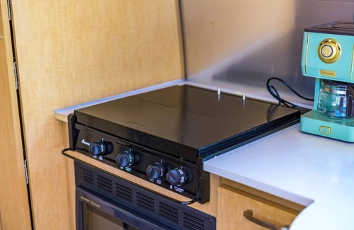 Valle House | Airstream w/ Private Hot Tub (Unit K) - 4 Person Airstream with Private Hot Tub