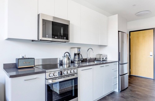 Central Square Apartment | Airy Central Square Studio w/Doorman, near Charles River, by Blueground