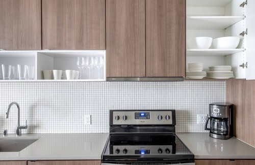 Yesler Terrace Apartment | Airy First Hill 1BR w/Gym, BBQ & Lounge, nr soccer field, by Blueground