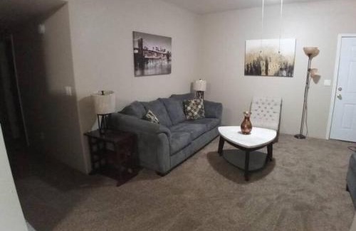 Palo Verde Apartment | Airy Tucson Retreat - Modern, Cozy, Near U of A