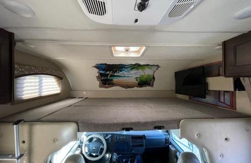 Reseda Other | AJ-XL RV Rental