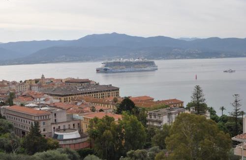 Ajaccio Apartment | AJACCIO VUE MER, 3 chambres, 6 personnes