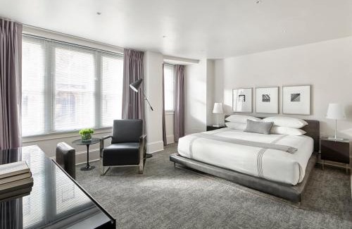 Rittenhouse Row Apartment | AKA Rittenhouse Square