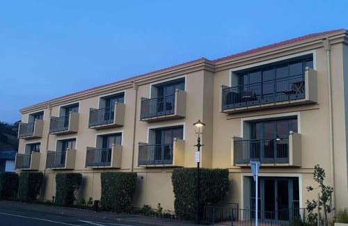Akaroa Hotel | Akaroa Criterion Motel