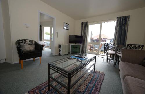 Akaroa Apartment | Akaroa Village Inn