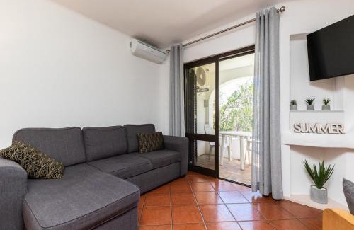 Alpouvar House | Akivillas Albufeira Felicity