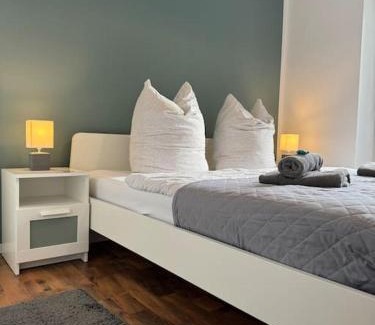 Hasselbachplatzviertel Apartment | AKK1 - Apartment im Zentrum Vollausstattung Balkon