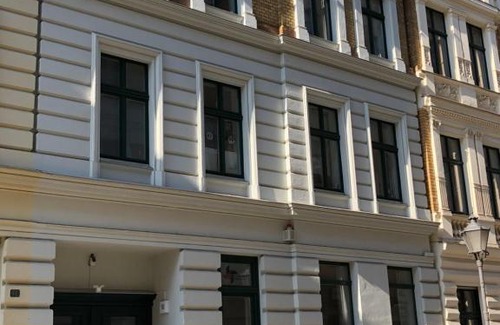 Hasselbachplatzviertel Apartment | AKK3 Apartment Magdeburg Altstadt Zentral Balkon