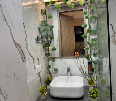 Jaypee Greens Apartment | Aksh stay