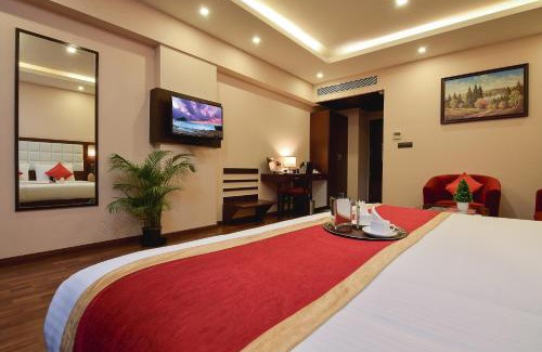Gandhi Nagar Hotel | Akshaya Aura