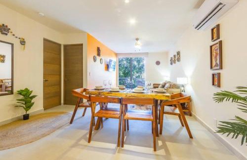 Akumal Apartment | Akumal Heaven Beach Access 7 Rooftop Pools W Caribbean Sea Views + Beach Club