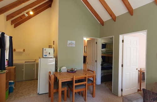 Martinborough Cottage | Akupe Cottage, Martinborough