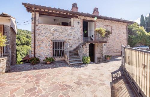 Castello House | Al Giardino degli Ulivi