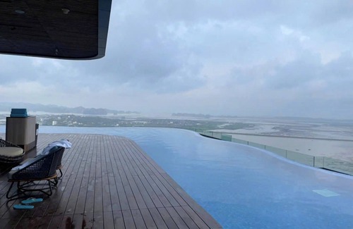 Ha Long Apartment | Alacarte Ha Long Bay-Ocean Deluxe with beautiful view of World Heritage Wonder