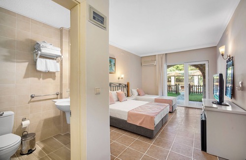 Turgutkoy Koyu Hotel | Alados Otel