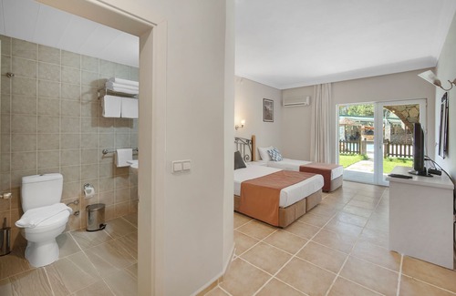 Turgutkoy Koyu Hotel | Alados Otel