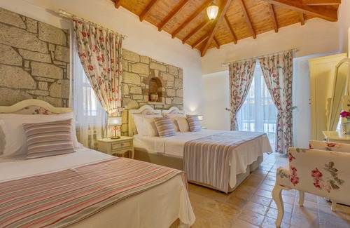 Tokoglu Hotel | Alanarin Konak Alacati
