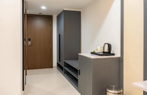 Manikonda Hotel | Alanati