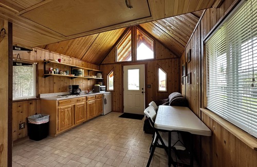 Sterling Cabin | Alaska Cozy Cabin #8, Half A Mile 2 River!