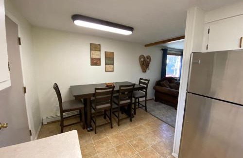 Fairbanks Apartment | Alaskana - Walk to Downtown, 3 Bedroom Upper Apt