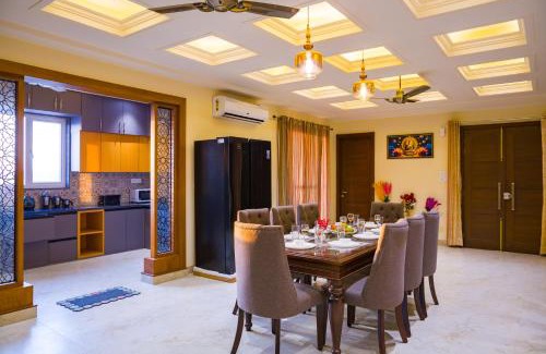 Rishikesh Villa | Alaya Stays BYDM The Sky Heaven - 4 BHK Penthouse 15 Min from Triveni Ghat With Balcony, Bar & Lift