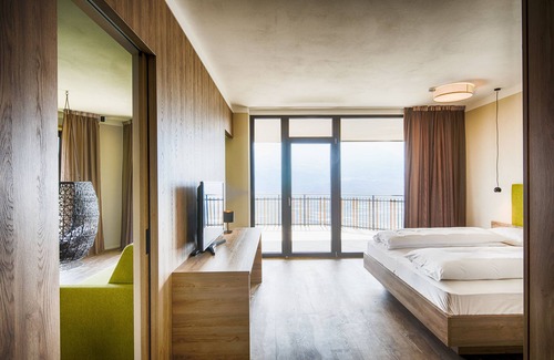 Termeno Sulla Strada del Vino Hotel | Albergo Plattenhof
